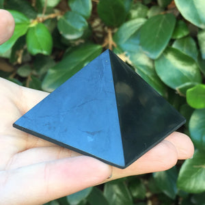 Shungite Pyramid - Sparkle Rock Pop